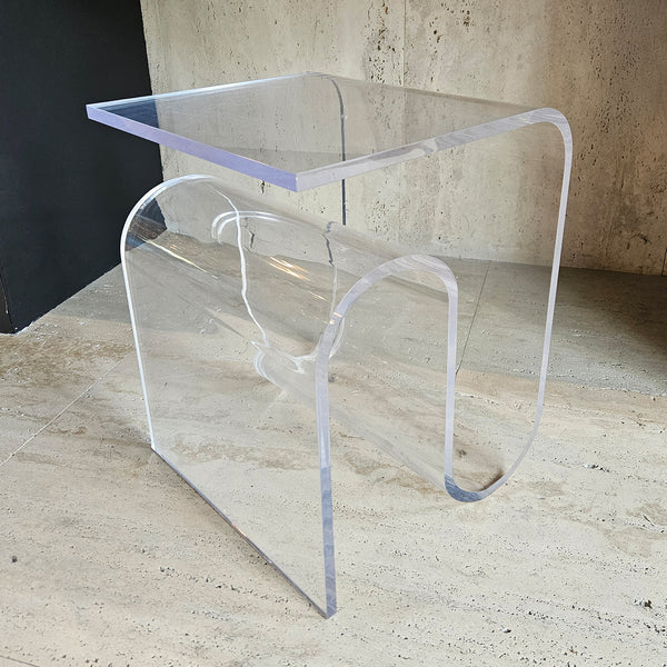 MESA TRANSPARENTE CHICA