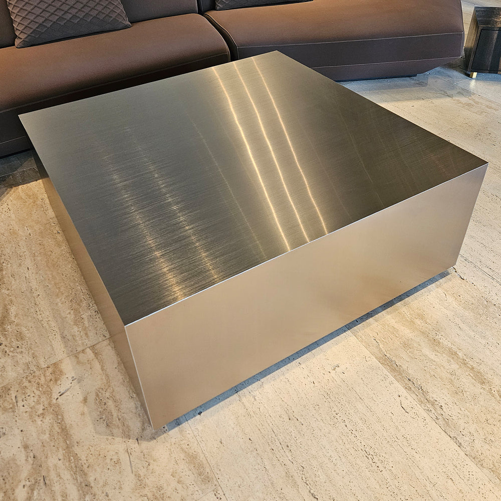 MESA GRIS