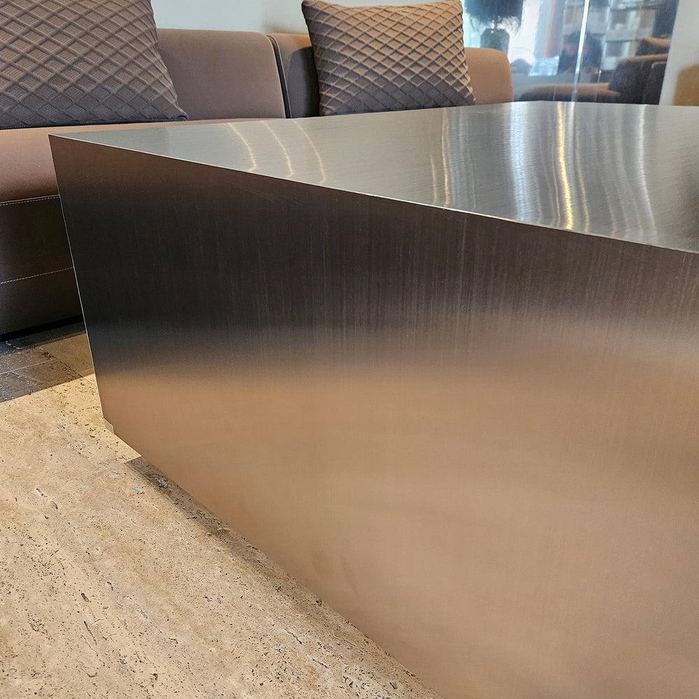 MESA GRIS