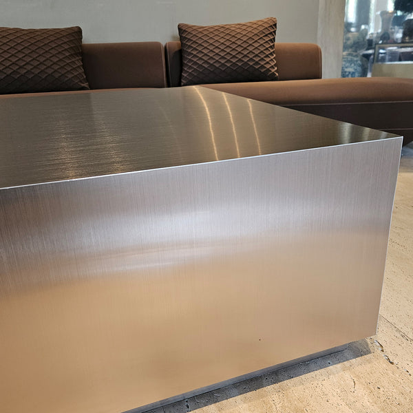 MESA GRIS