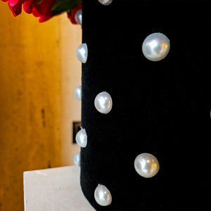 FLORERO CON PERLAS DE ROSAS ROJAS