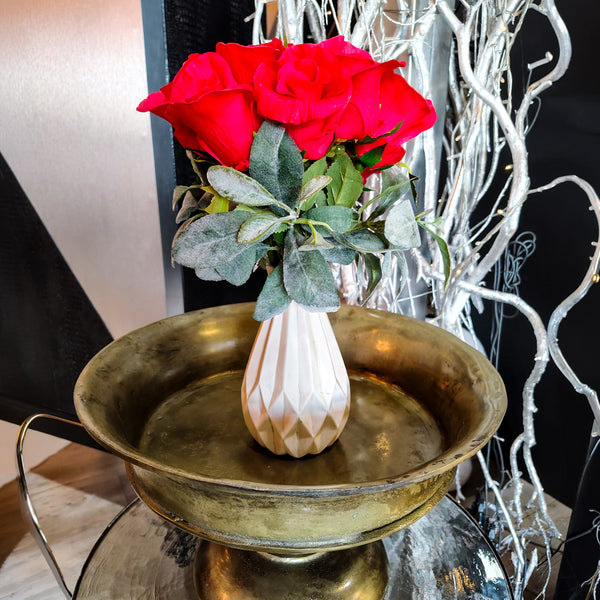 MINI ARREGLO CON ROSAS ROJAS