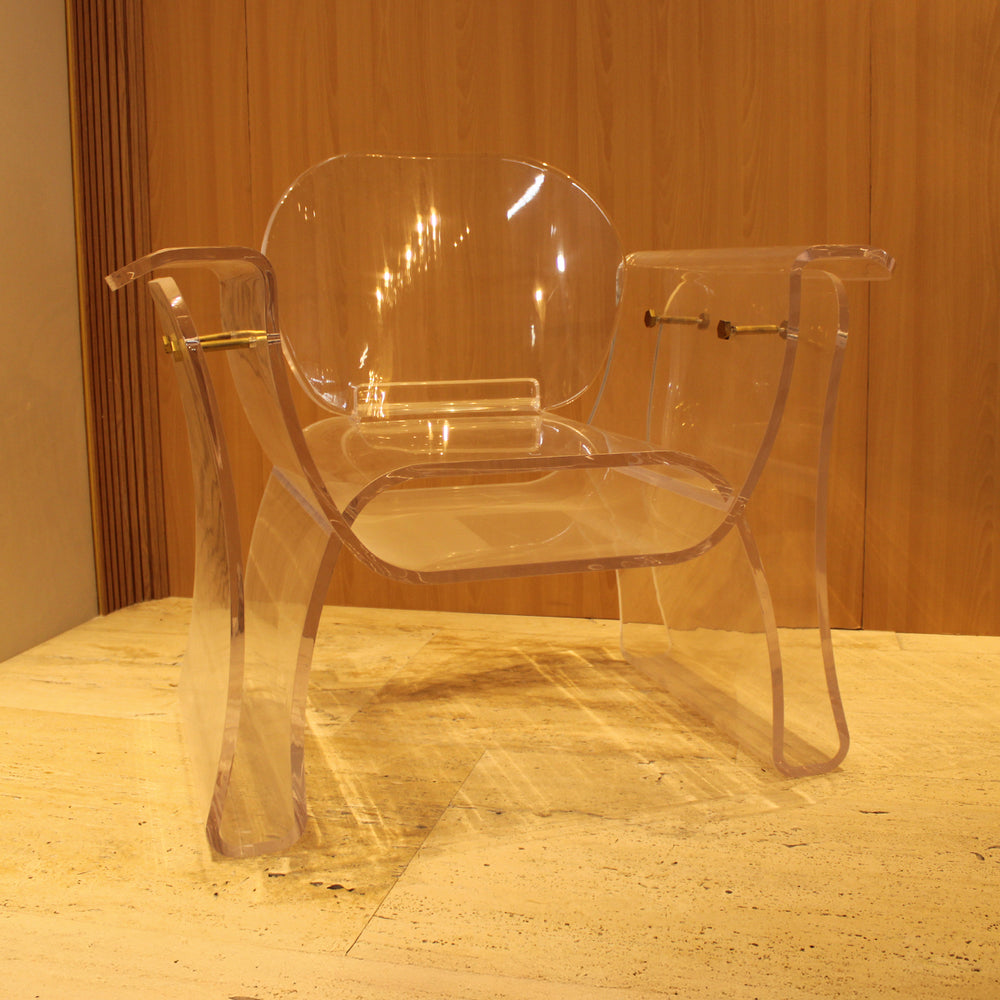SILLÓN DE ACRILICO