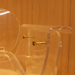 SILLÓN DE ACRILICO
